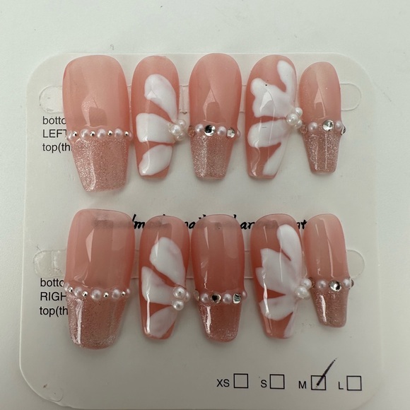 Handmade press on nails bundle of four sets size medium - Picture 6 of 13